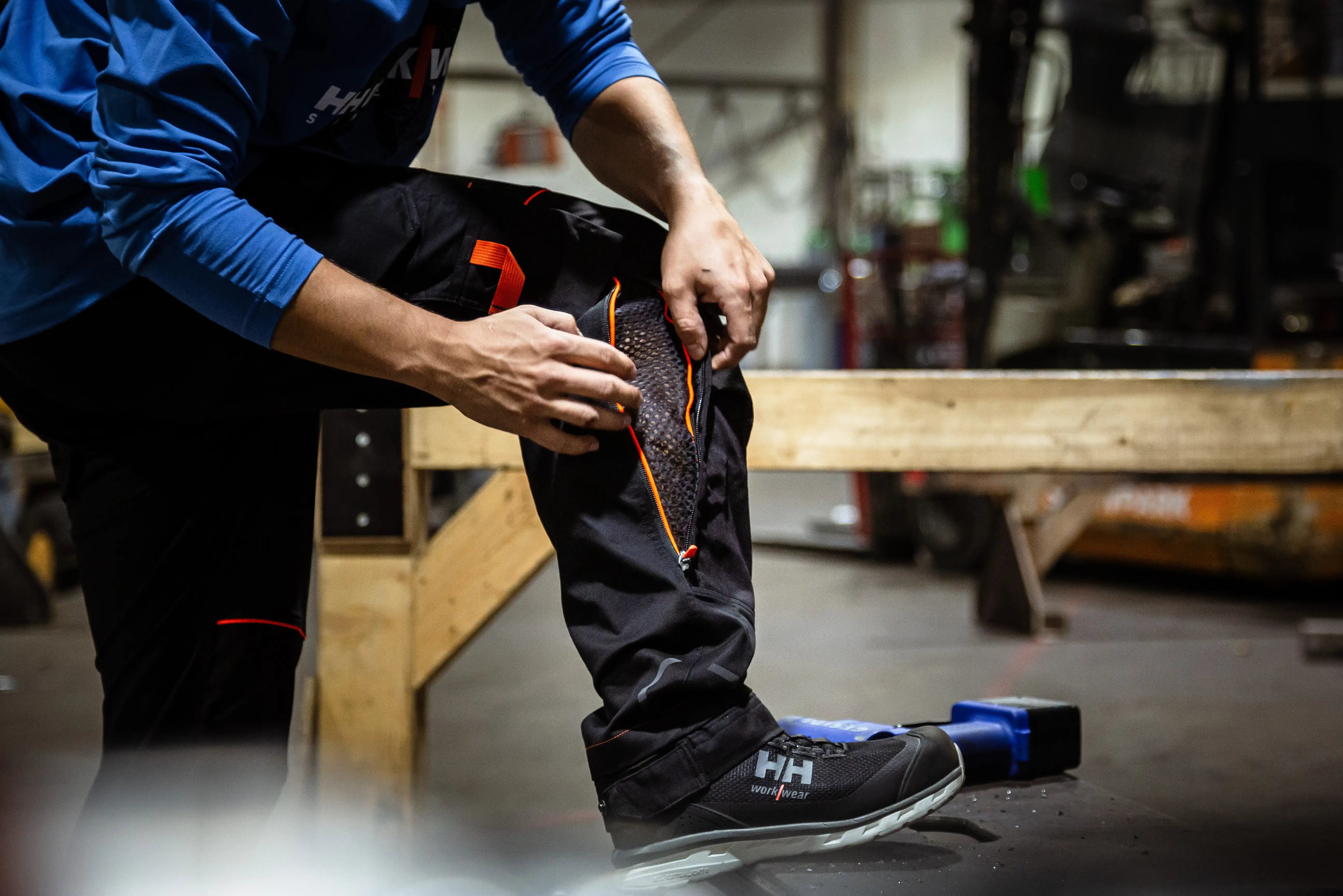 Helly Hansen Workwear | Chelsea Evolution Collection